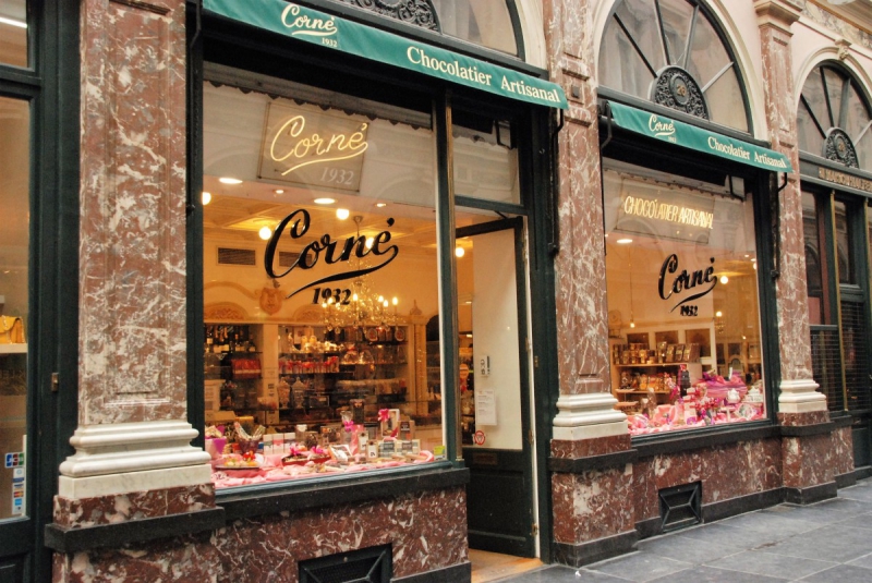 vente-GAREOULT-min_chocolate_chocolaterie_shop_luxury_chic_gallery_brussels_belgium-558146